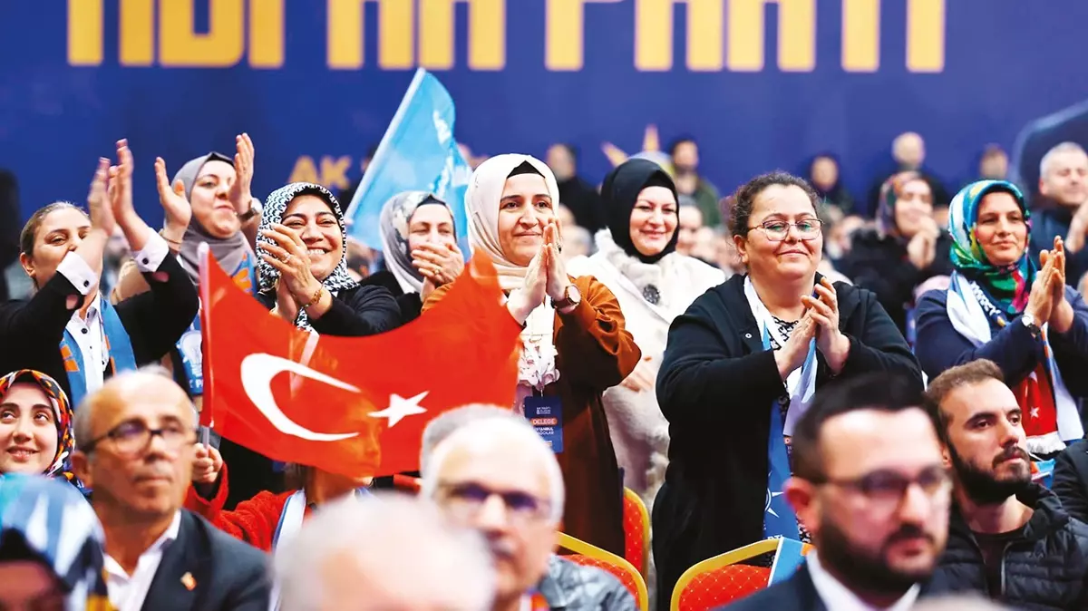 AK Parti Gençlik Kolları Üye Sayısında Rekor Artış: 700 Bin Yeni Üye Kazanıldı